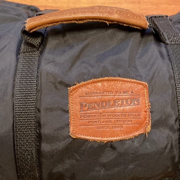 Pendleton Pure Wool Roll Up Blanket Checked Plaid Green - Picture 3 of 12